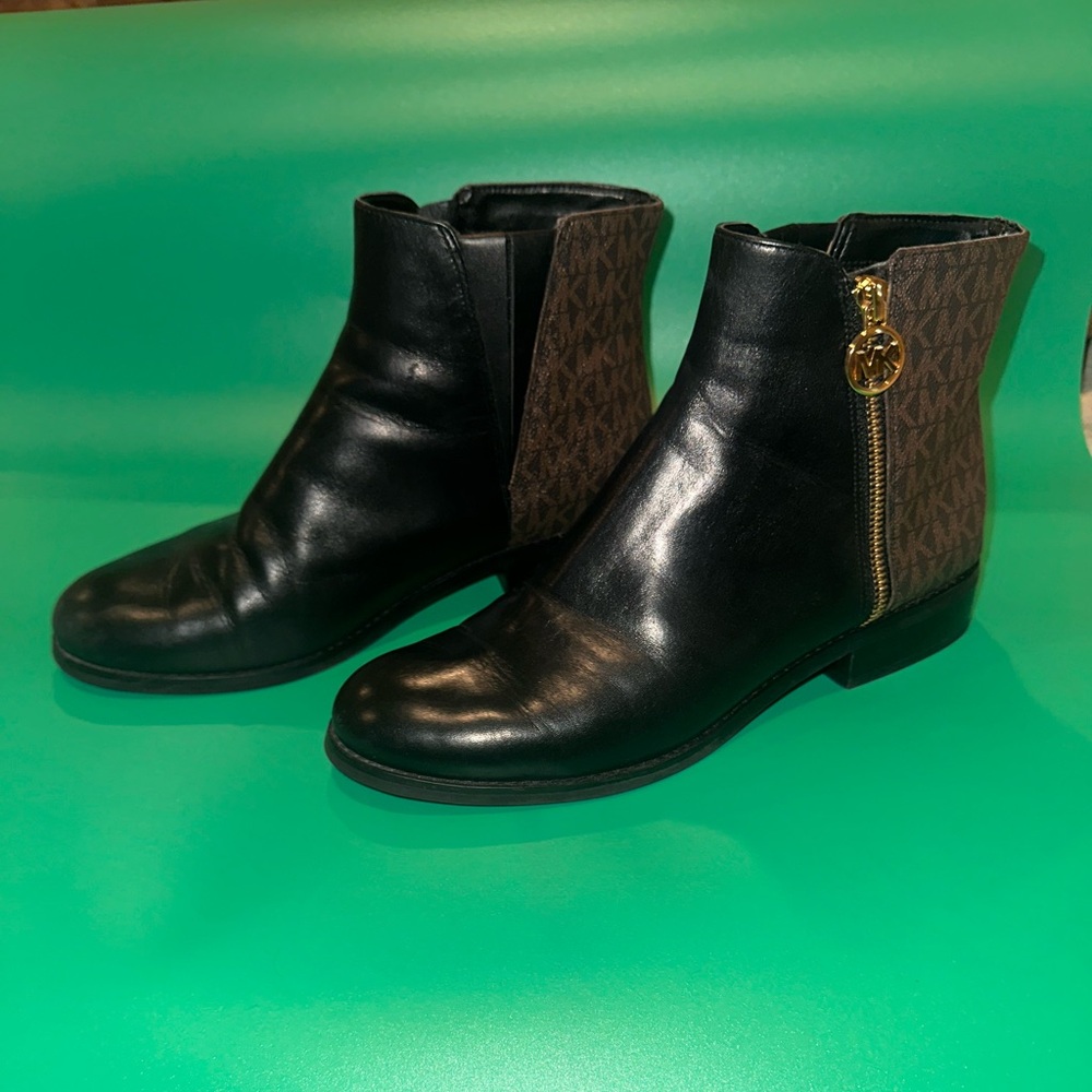Michael Kors Black and Brown Ankle Booties